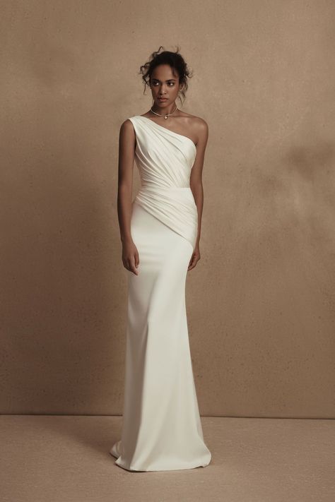 Simple sheath wedding dress with modern one shoulder neckline and wrap bodiceSatin bridal gownWONAConcept Wedding Dresses 2023Personality Bridal CollectionRueBelle The MagazineSee more gorgeous bridal gowns and find your dream wedding dress by clicking on the photo Wedding Dresses 2023, Elegant Wedding Gown, Minimal Wedding Dress, Dream Wedding Ideas Dresses, Classic Wedding Dress, Fitted Wedding Dress, Dresses 2023, Wedding Dresses Romantic, Perfect Wedding Dress