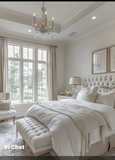 White Modern Bedroom Furniture, White King Bedding Ideas, Vintage White Bedroom Furniture, White Bedroom Set Ideas Color Schemes, Modern Country Home Decor Ideas, French Home Decor Bedroom, Elegant Cottage Bedroom, White Country House Interior, Vintage Inspired Bedroom Ideas