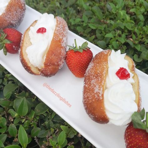 Cream Doughnut, Cream Doughnut Recipe, Doughnut Cream Filling Recipe, Whipped Cream Filled Donut, Cream Filled Donut Recipe Easy, How To Make Cream Filled Donuts At Home, Cream Filled Doughnuts Donut Recipes, 7up Cake Recipe, Tea Scones Recipe