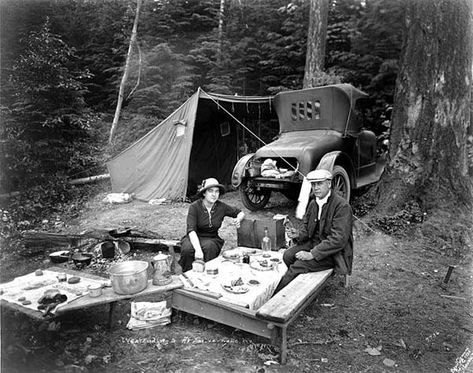 Model T Ford Forum: More T era camping, Old Photos Rural Willys, Uk Campsites, Camping Quebec, Camping Resort, Camping Cot, Camping Lovers, Camping Checklist, Camping Blanket, Vintage Camping