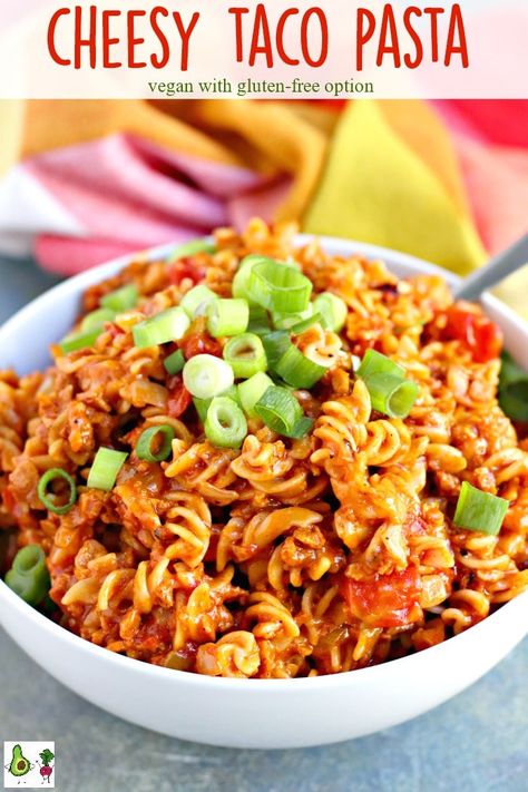 Cheesy Taco Pasta is delicious and easy to make. The whole family will enjoy this meatless meal any night of the week! And it's vegan with a gluten-free option. #ad #TasteIt2BelieveIt #MorningStarFarms #MeatlessMonday #tacopasta #vegan #vegetarian #dairyfree #glutenfree #pasta #spicy #easy #recipe @morningstarfrms @walmart Soy Chorizo Recipes, Pasta Taco, Pasta Spicy, Cheesy Taco Pasta, Family Pasta, Soy Chorizo, Vegan Chorizo, Beef Dip, Chorizo Recipes