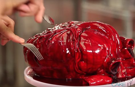 This Alternative Valentine's Cake Is Not For The Faint Of Heart - Yolanda Gampp, Pastel Desserts, Alternative Valentines, Creepy Halloween Food, Panini Recipes, Valentines Day Desserts, Valentine Cake, Grilled Sandwich, Eat Your Heart Out