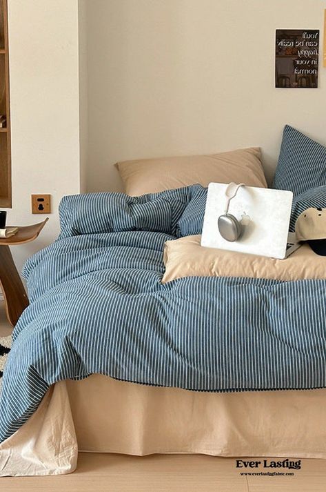 Cerulean Blue Bedding, Mid Century Bed Set, Bedding Inspo Not White, Blue Yellow Bedding, Layered Duvet Bedding, Colourful Bedding Aesthetic, Colourfull Bedding, Bedding Ideas Scandinavian, Pale Blue Comforter