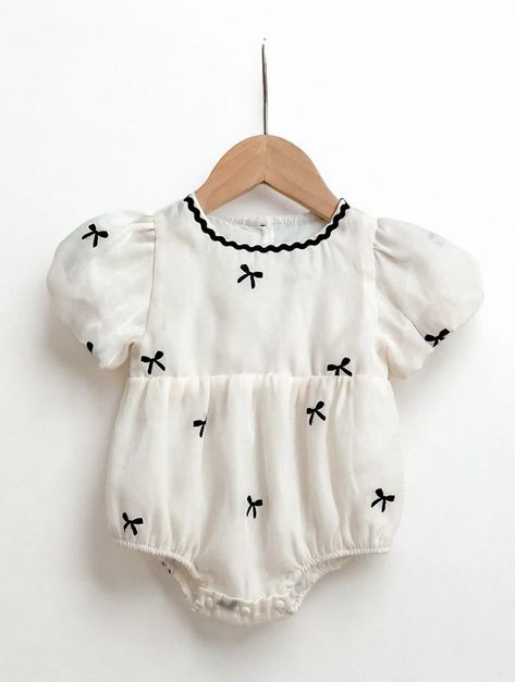 Bow Embroidery, Adorable Style, Casual Summer Wear, Baby Fits, Comfy Outfit, Baby Outfit, Baby Life