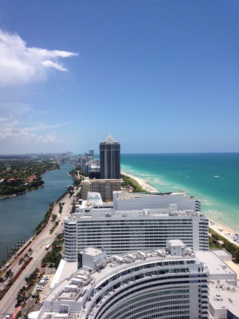 Penthouse views at Fontainebleau #Miami Penthouse Views, Fontainebleau Miami, 80s Interior Design, 80s Interior, Moving To Miami, Lux Life, Miami Life, Picture Places, Sunny Isles