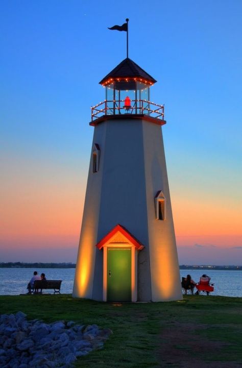 Lighthouse Sunset, Oklahoma Travel, Lighthouses Photography, City Sunset, Lighthouse Photos, Lighthouse Pictures, Sunset Lake, Beautiful Lighthouse, Beacon Of Light