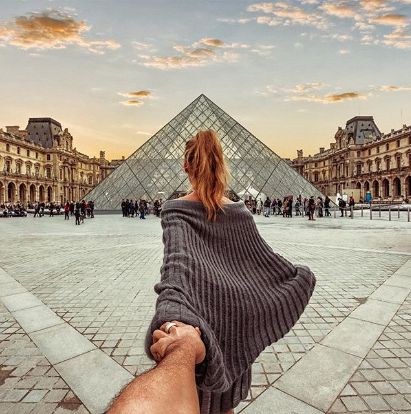 Murad Osmann, What Is, Your Favorite, Louvre Paris, Paris Photography, Louvre Museum, Champs Elysees, Disneyland Paris, Paris Travel