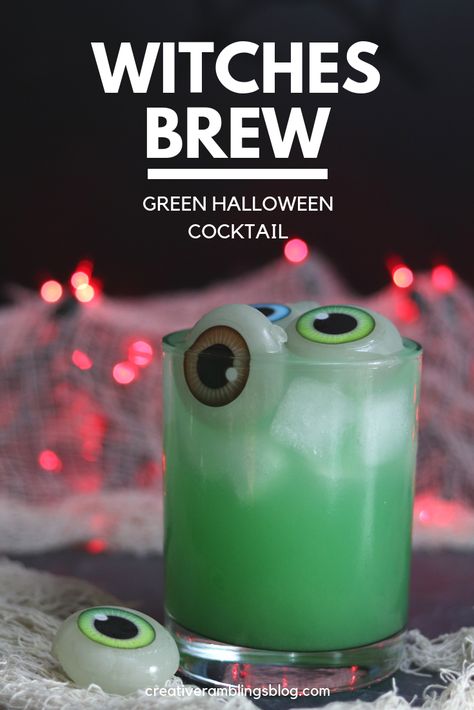 Whip up this spooky green witches brew halloween cocktail for your party. Make one or a batch for a crowd with this simple vodka recipe. #halloween #cocktail #cocktailrecipe #drinks #recipes Punch Halloween, Cocktail Halloween, Cocktail Recipes For A Crowd, Halloween Party Drinks, Halloween Punch, Batch Cocktails, Halloween Cocktail, Vodka Recipes, Halloween Cocktails