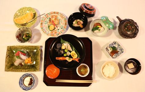 Kaiseki Ryori - The Pinnacle of Authentic Japanese Cuisine — TOKI Kaiseki Ryori, Japanese Kaiseki, Japanese Egg, Japanese Holidays, Sweet Cafe, Vinegar Dressing, Cafe Ideas, Soba Noodles, Egg Tart