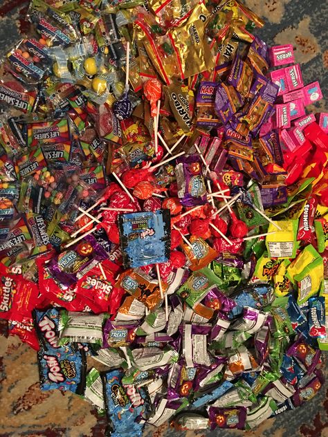 Candy Stash In Room, Big Bag Of Candy, Halloween Candy Aesthetic, Trick Or Treating Aesthetic, Full Size Candy Bars Halloween Ideas, Whimsigoth Halloween, Halloween Candy Collection Box Ideas, Candy Bags Halloween, 2000s Halloween