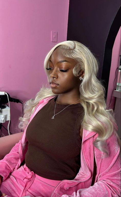 Dark Skin Blonde Hair, Barbie Hairstyle, Frontal Wig Hairstyles, Big Box Braids Hairstyles, Birthday Hairstyles, Dyed Hair Inspiration, Blonde Lace Front Wigs, Front Lace Wigs Human Hair, Blonde Wig