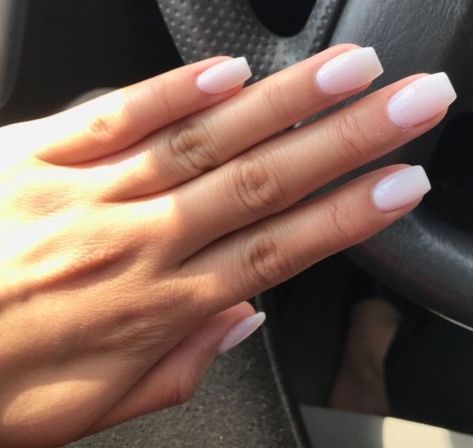 Unghie Sfumate, Her Nails, Jewelry Metal, Neutral Nails, Short Acrylic Nails, Best Acrylic Nails, Powder Nails, Cute Acrylic Nails, Perfect Nails