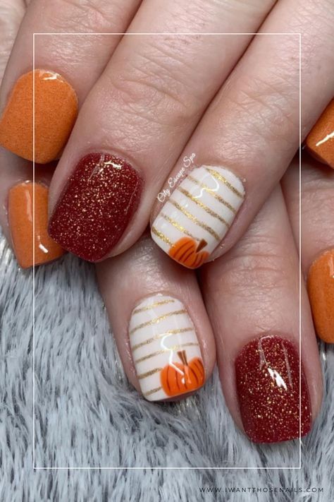 Cute Thanksgiving Nails Nail Ideas With Designs Fall, Cute Thanksgiving Nail Ideas, Halloween Gel Manicure Ideas, Orange And Burgundy Nails, Thanksgiving Fingernails, Thanksgiving Nails 2023, Thanksgiving Gel Nail Ideas, Fall Dip Nails Ideas, Thanksgiving Pedicure