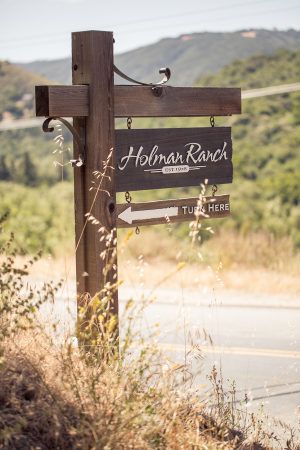 Farm Signs Entrance, Ranch Entrance Ideas, Driveway Sign, Farm Entrance, Gate Signs, Ranch Sign, Driveway Entrance, Entrance Sign, Farm Signs