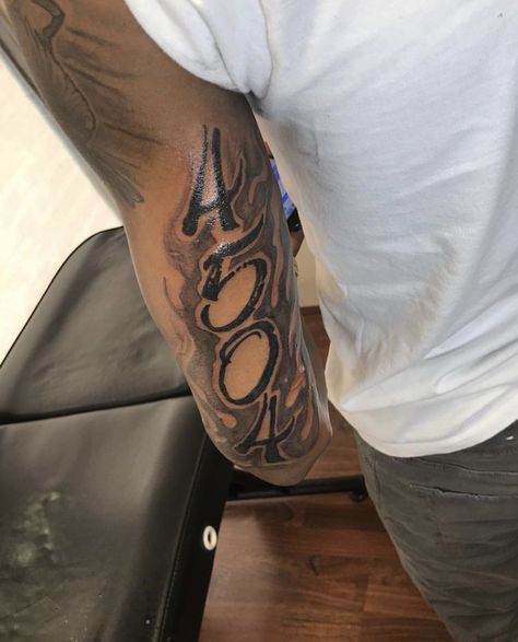 Bicep Tattoo Men Sleeve, Bicep Tattoo Stencil, Legs Tattoo Men Ideas Design, Long Live Tattoos, 713 Tattoo, Arm Tattoos Lettering, Small Dope Tattoos, Arm Tattoos Black, Bicep Tattoo Men