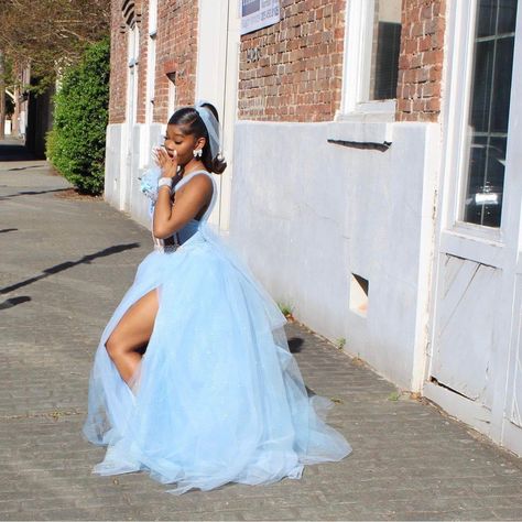 Cinderella Inspired Dress Prom, Prom Dress Puffy, Black Cinderella Dress, Blue Prom Dresses Puffy, Puff Prom Dress, Blue Puffy Prom Dresses, Cinderella Prom Dresses, Poofy Prom Dresses Princesses, Poofy Sweet 16 Dresses