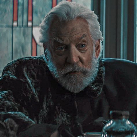 Hunger Games Characters, I Volunteer As Tribute, Donald Sutherland, Hunger Games Series, Hunger Games Catching Fire, Casting Pics, Hunger Games Trilogy, The Hunger Games, Catching Fire