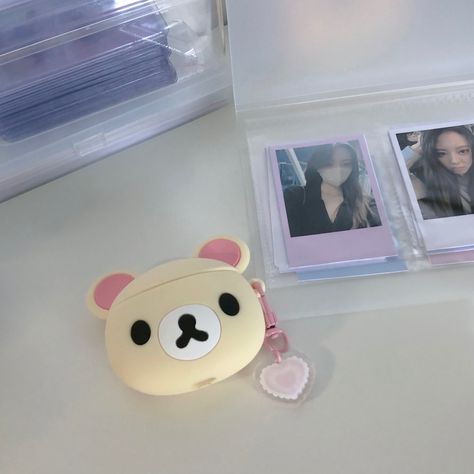 Rilakkuma Airpod Case, Bake Aesthetic, Wonyoung Motivation, Aesthetic Airpods, Airpod Cases, Collage Phone Case, Japanese Aesthetic, Cute Little Things, Cute Cases