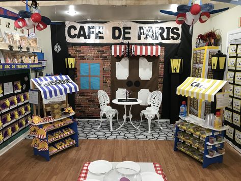 Paris theme classroom Paris Theme Classroom, French Classroom Decorations Ideas, France Classroom Theme, Ratatouille Classroom Theme, Cafe Classroom, French Classroom Decor, Paris Theme Party, French Theme, French Classroom