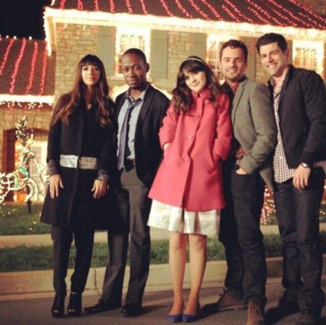 New Girl Aesthetic Tv Show, New Girl Christmas, New Girl Aesthetic, New Girl Poster, New Girl Series, New Girl Show, New Girl Cast, New Girl Tv Show, Nick And Jess