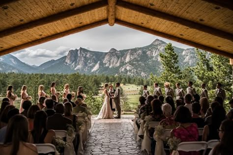 Estes Park- Twin Owls Pavilion at Black Canyon Inn I could handle getting married in Colorado one day... #notmadaboutit Black Canyon Inn Wedding, Wedding Slideshow, Estes Park Wedding, Black Canyon, Peaceful Nature, Nature Inspired Wedding, Estes Park Colorado, Colorado Wedding Venues, Breckenridge Colorado