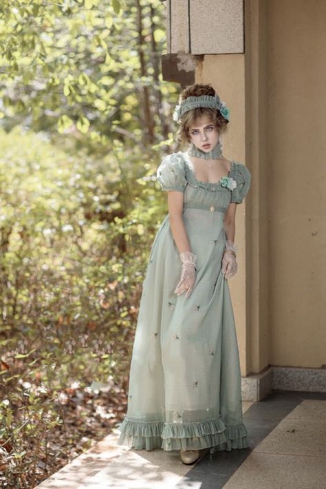 At Wonderland by Lilian, we offer the finest in Regency Era fashion. Our clothing is designed to make you look and feel your best. Visit now Simple Satin Wedding Dress, Champagne Evening Dress, Wedding Dresses High Low, Regency Era Fashion, Era Fashion, Regency Dress, Pink Formal Dresses, Regency Fashion, Queen Charlotte