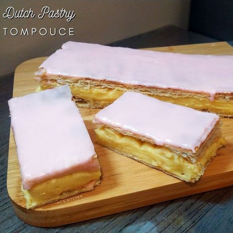 Mille Feuille Recipe, Dutch Baking, Dutch Desserts, Sous Vide Recipes, Puff Pastry Sheets, Dutch Recipes, Baking And Pastry, Eat Dessert First, Tart Recipes