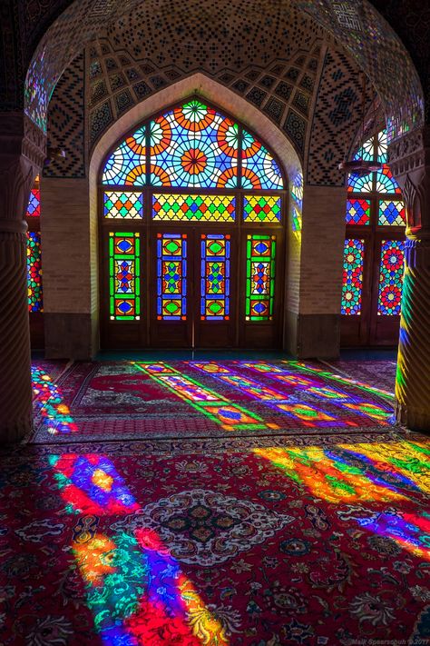 nasir al mulk mosque #shiraz #iran #sun #window #mosque no people #4K #wallpaper #hdwallpaper #desktop Mosque Architecture, Wallpaper Islami, L'art Du Vitrail, Shiraz Iran, Iranian Architecture, Persian Architecture, Arsitektur Masjid, Iranian Art, Shiraz