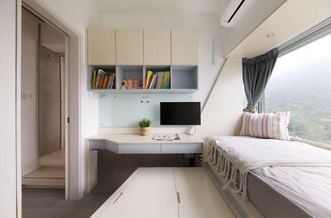 Sim-Plex Design Studio creates a four bedroom smart home in Hong Kong Hong Kong House, Multigenerational Living, Maximize Small Space, Micro Apartment, Small Bedroom Ideas, 아파트 인테리어, Tiny Apartment, Smart Living, Built In Desk