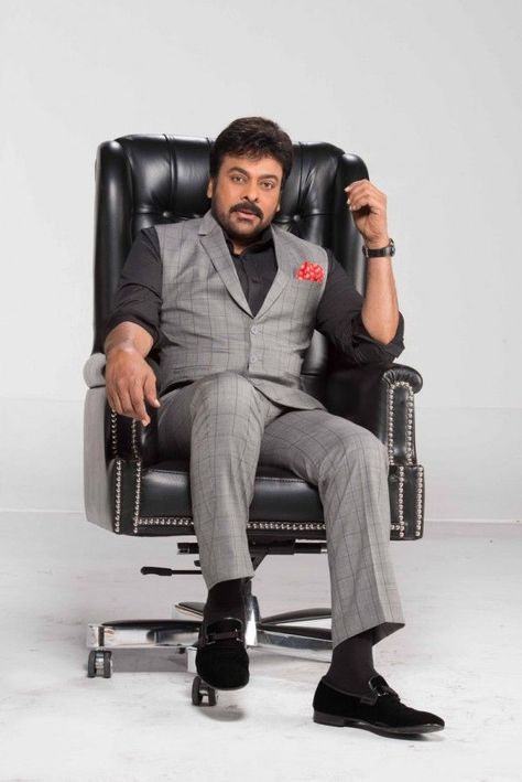 Chiranjeevi Megastar, Prabhas Actor, South Film, Today Images, Black Woman Artwork, Hanuman Pics, New Photos Hd, Mega Star, Galaxy Pictures