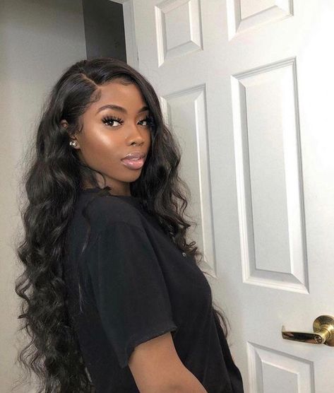 RAYVEN VIRGIN HAIR on Instagram: “Wavy hair so beautiful . . . #Lacefrontwigs #wigs #lacefrontalwig #closurewigs #360wig #wigmaker #fulllacewigs #frontalinstall…” Hair Toupee, Quick Weave Hairstyles, Quick Weave, Curly Wig, Box Braids Hairstyles, Baddie Hairstyles, 100 Human Hair, Weave Hairstyles, Wavy Hair