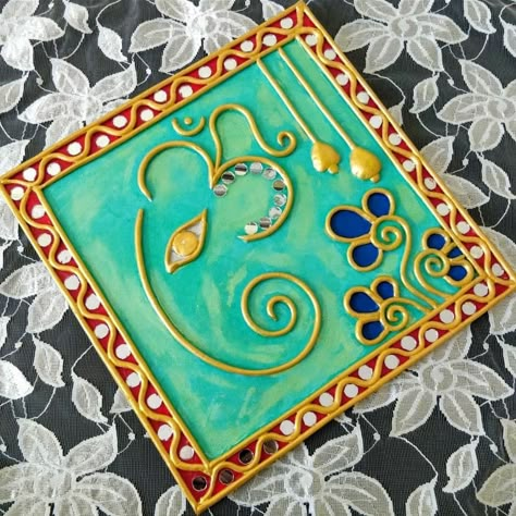 Shilpakar Clay Craft On Canvas, Lippan Art Of Ganesha, Lip Pan Art Ganesha, Ganesha Mural Art, Ganesha Clay Mural Art, Lippon Art Ganesha, Clay Art Ganesha, Clay Art On Board, Lipan Art Ganesha