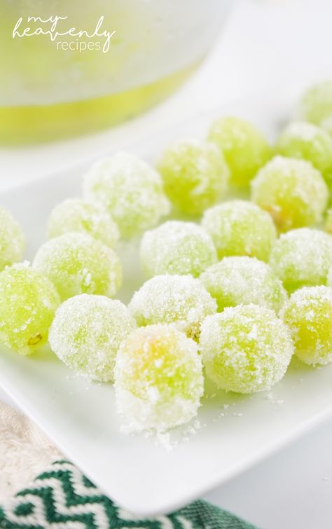 Champagne Grapes Recipe Prosecco Grapes, Non Alcoholic Champagne, Champagne Grapes, Sweet Champagne, Sugared Grapes, Drinking Champagne, Infused Sugar, Frozen Grapes, Grape Recipes