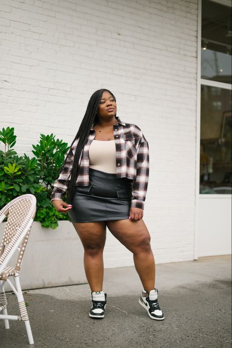 Homecoming Tailgate Outfit, Sneakers, Leather Skirt, Flannel Homecoming Tailgate Outfit, Leather Skirts Outfit, Hbcu Outfits, Hbcu Homecoming, Sneakers Outfit Spring, Hbcu Fashion, Short Leather Skirts, Short Skirts Outfits, Homecoming Outfit