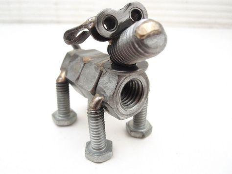 welded nuts and bolts dog sculptures | Nuts and Bolts Dog Sculpture | Flickr - Photo Sharing! Welding Idea, Bolt Dog, Scrap Recycling, Welding Crafts, Welding Ideas, Metal Ideas, Recycled Metal Art, Welding Art Projects, Metal Welding