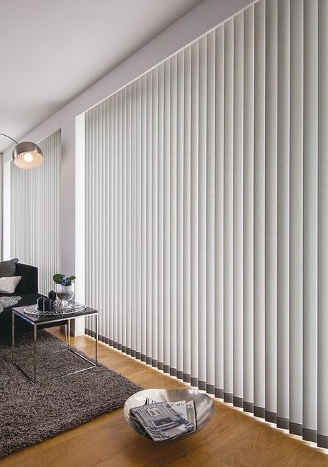 #home #houseaccessories #realstate #window Cortinas Living, Modern Vertical Blinds, Interior Blinds, Interior Paint Colors For Living Room, Cortinas Roller, Patio Door Blinds, Window Furnishings, Curtain Blinds, Curtain Styles