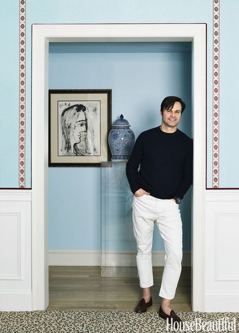 Mark D. Sikes Colorful Manhattan Apartment Indian Side Table, Mark Sikes, Park Avenue Apartment, Colored Walls, Vibrant Living Room, Mark D Sikes, Modern Colonial, English Room, Manhattan Apartment