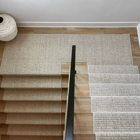 Stanton on Instagram: "Simple, durable, and perfect as a stair runner! (Style: Barron)  @artioli_floor_covering #stantoncarpet #carpetrunner #carpetlove #luxurycarpet #interiordesign #stairrunner #staircases #homeinspo #luxurydesign #woolcarpet #staircasedesign #handloomed" Stairs Rug Runner, Plain Stair Runner, Chalet Moodboard, Wooden Stairs With Runner, Staircase With Runner, Runner Stairs, Wool Stair Runner, Stair Rug Runner, Runner Style