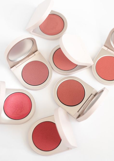 Makeup Blush Products, Makeup Package Ideas, Rose Inc Makeup, Blush Product Photography, Blush Aesthetics, Rose Inc Blush, Blush Packaging, Makeup Product Photography, Mini Cosmetics