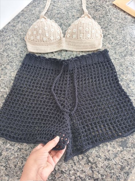 Short Crochet, Shorts Crochet, Crochet Pants, Crochet Swimwear, Crochet Shorts, Summer Crochet, Crochet Fashion, Patterned Shorts, Crochet Designs