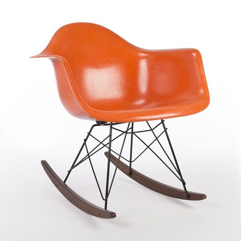 Listed on VNTG.com: Orange Herman Miller Original Vintage Eames RAR Rocking Arm Shell Chair, 60s | #vntg #vintage Herman Miller Eames, Shell Chair, Charles & Ray Eames, Ray Eames, Herman Miller, Art Furniture, Nature Design, Eames Chair, Arm Chair