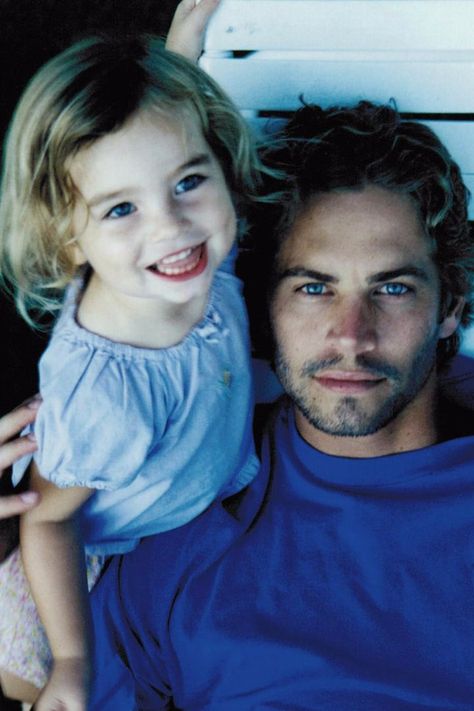 Pin for Later: See All of Meadow Walker's Throwback Photos With Her Dad, Paul Paul Walker Daughter, Meadow Walker, Desenho Tom E Jerry, Patrick Schwarzenegger, Actor Paul Walker, Paul Walker Pictures, Rip Paul Walker, Paul Walker Photos, Teenage Daughters