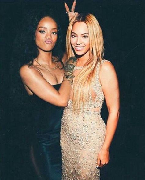 Rihanna and Beyonce celebrities pretty beyonce rihanna celebs celebrity pictures Fenty Rihanna, Looks Rihanna, Makeup Sephora, Rihanna Riri, Beyoncé Giselle Knowles-carter, Beyoncé Giselle Knowles, Rihanna Style, Beyonce And Jay Z, Beyonce Queen