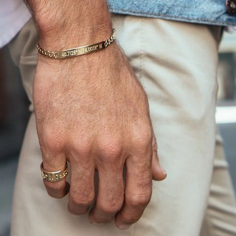 DELTA ID BRACELET available in 9 mm and 6 mm🙌 A stylish men’s accessory on which you can put the coordinates of an important place for a special person. Available in Sterling silver (925) with 22k gold vermeil finishes or 14k gold finished in gold or rose gold. Fold over end caps with a lobster claw closure. Order on the website right now⌨️ #Coordinates_bracelets Coordinates Jewelry, Coordinates Bracelet, Couple Wedding Rings, Mens Bracelet Silver, Mens Gold Bracelets, Id Bracelets, Rose Gold Bracelet, Jewelry Repair, Mens Gold