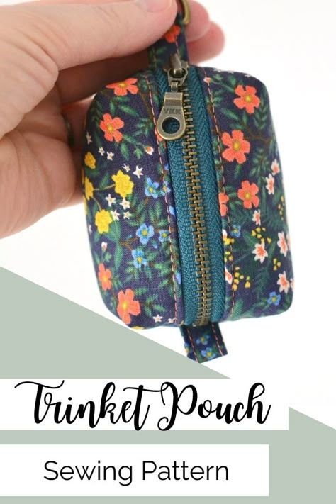 Trinket Pouch sewing pattern (3 sizes). This is a small boxy zipper pouch in three sizes that is perfect for holding small items. Suitable for beginner sewers you will learn how to install a zipper, add a swivel clip, and box the corners of the zipper pouch to complete your project. Small zipper pouch sewing pattern. Set of zipper bags to sew with pdf download sewing pattern. SewModernBags 4 Inch Zipper Projects, Pattern For Small Bag, How To Make Zipper Pouches, Zipper Sewing Projects, Coin Pouch Diy Free Pattern, Small Zipper Pouch Tutorial, Fabric Pouch Pattern, Small Zipper Bags Free Pattern, Zip Bags To Sew