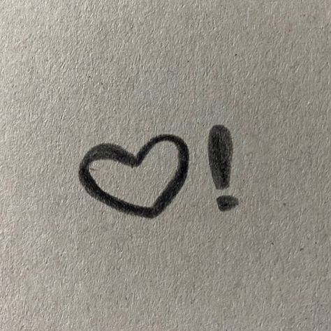 Super Simple Drawings, Little Things To Draw Doodles, Cute Small Sketches, Arm Doodles, Easy Heart Drawings, Hearts Drawing, Doodle Easy, Super Easy Drawings, Cute Small Drawings