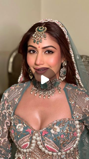 Bridal Makeup No Foundation, Lehenga For Dark Skin Tone, Elegant Makeup Looks, South Indian Engagement, Indian Skin Makeup, Best Face Makeup, No Foundation, Indian Engagement, Grey Makeup