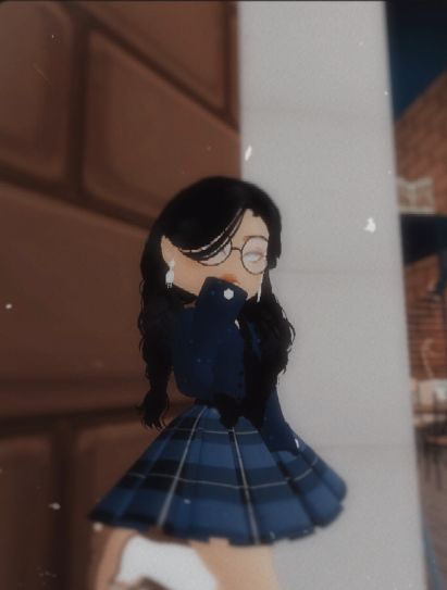 New School Outfits Royale High, Royal High School Aesthetic, Rh New School Outfits, Royale High School Outfits Ideas, School Outfits Royale High, Royal High New School Outfits, Royale High Nature Outfits, Royale High Uniform Outfit, Uniform Royale High