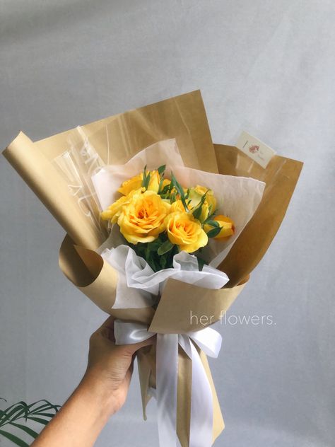 Yellow Bouquets Gift, Yellow Flowers Bouquet Gift, Brown Paper Bouquet, Yellow Roses Arrangement, Mom Bouquet, Happy Birthday Flower Bouquet, Yellow Roses Bouquet, Yellow Flowers Bouquet, Flower Core