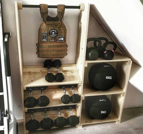 Garage Gym Experiment’s Instagram profile post: “Storage Goals ☝️ @buildahomegym” Cubby Diy, Garage Gym Diy, Garage Gym Design, Crossfit Home Gym, Small Home Gyms, Mini Home Gym, Home Made Gym, Home Gym Basement, Gym Organizer